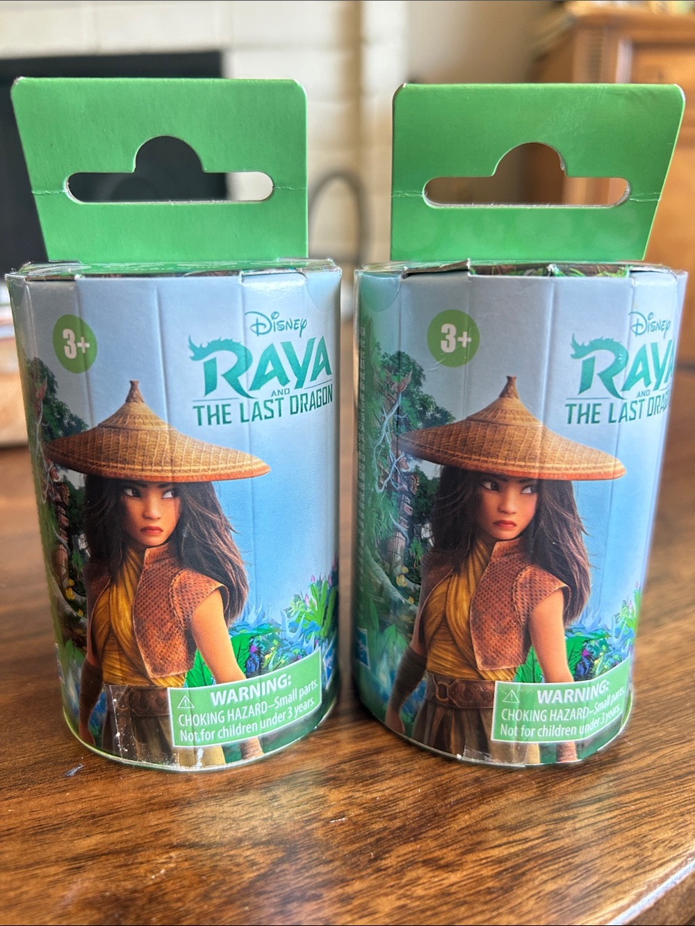 Disney Raya & The Last Dragon Mystery Bundle – 2 Surprise Figures
